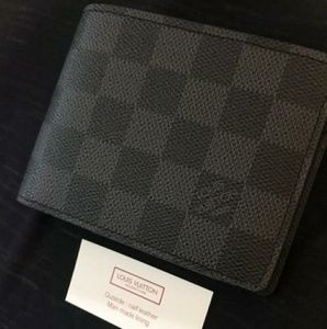 Louis Vuitton Men's Black Wallet